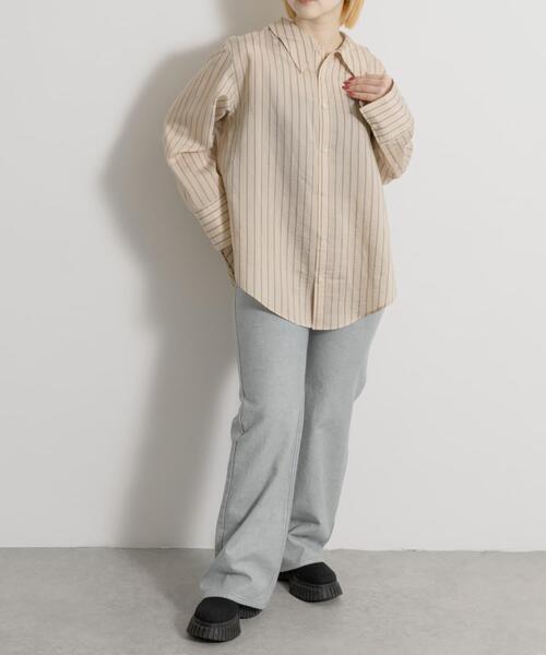 THE GOODLAND MARKET(ザグッドランドマーケット)の「ザ グッドランド マーケット RE DENIM SEMI FLARE PANTS(デニムパンツ・レディース・ライトインディゴブルー・4/3/2/1)」の14枚目の写真