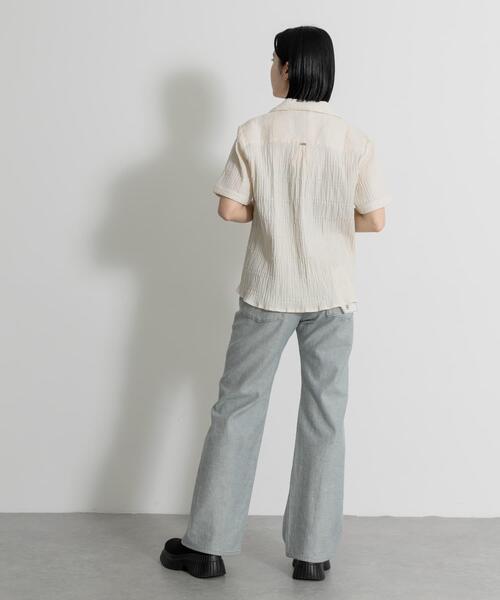 THE GOODLAND MARKET(ザグッドランドマーケット)の「ザ グッドランド マーケット RE DENIM SEMI FLARE PANTS(デニムパンツ・レディース・ライトインディゴブルー・4/3/2/1)」の16枚目の写真