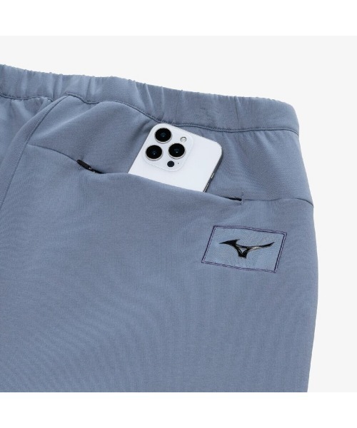 MIZUNO(ミズノ )の「MIZUNO LOOSE-FIT SWEATPANTS(ミズノ ルーズフィットスウェットパンツ)(スウェットパンツ・メンズ・ブラック系/ブルー系・MEDIUM/X-LARGE/LARGE)」の7枚目の写真