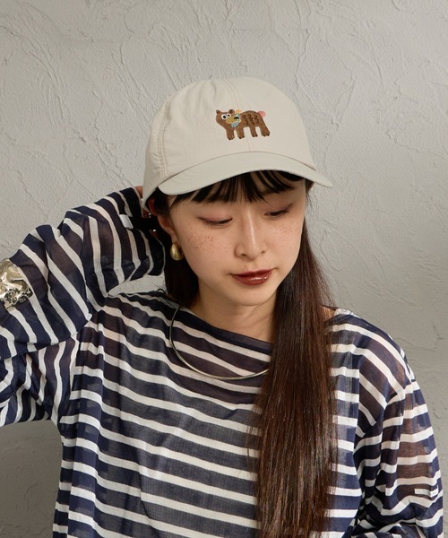 halo commodity（ハロ　コモディティー）の「【WEB限定】[HALO COMMODITY/ハロコモディティー] KUMA 刺繍6パネルキャップ（キャップ・レディース・キナリ/グレー/ブラック・F）」の5枚目の写真