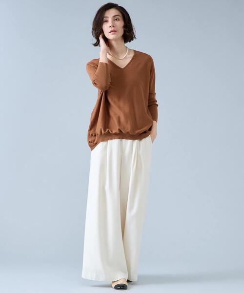 Liesse（リエス）の「【定番】Vネックドルマンニット（ニット/セーター・レディース・ネイビー/ブラウン/ライトブルー・FREE）」の13枚目の写真