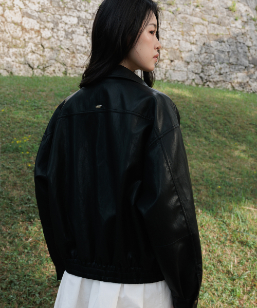 DEHEVE（デヘヴェ）の「Back Logo Leather Jacket [Black]（ライダースジャケット・レディース・ブラック・FREE）」の5枚目の写真