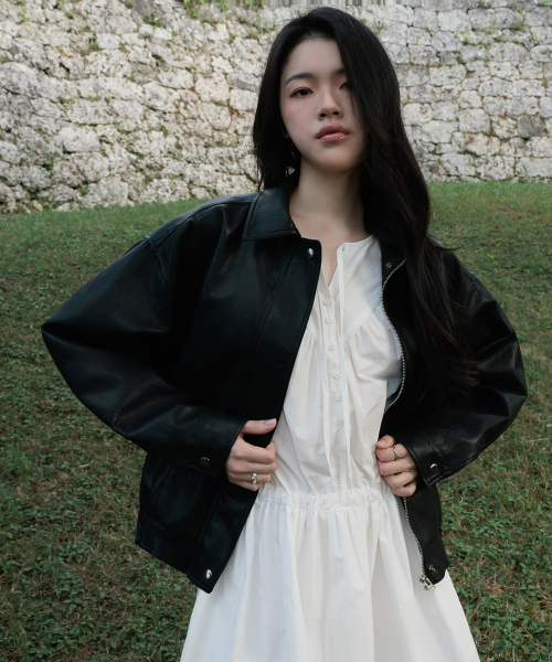 DEHEVE（デヘヴェ）の「Back Logo Leather Jacket [Black]（ライダースジャケット・レディース・ブラック・FREE）」の7枚目の写真