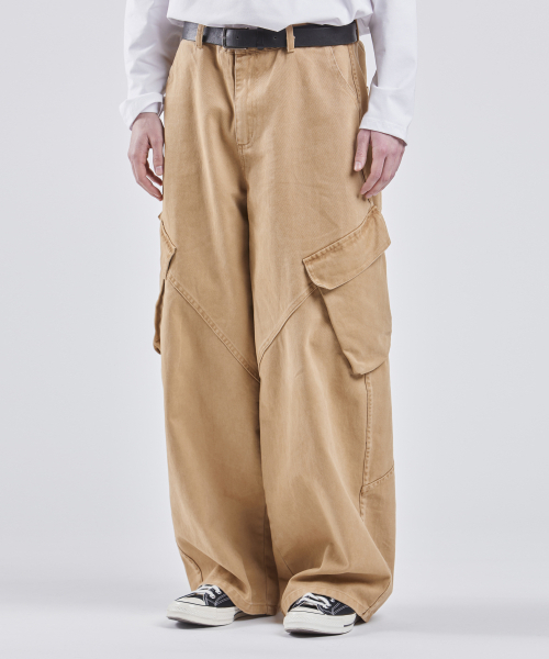 VTWO（ブイツー）の「ウォッシュドワイドカーゴコットンパンツ（ベージュ）（その他パンツ・メンズ・その他・SMALL/MEDIUM/LARGE）」の2枚目の写真
