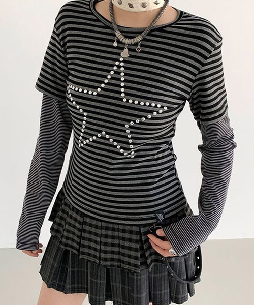 MEMECLE(メメクル)の「【 MEMECLE / メメクル 】スタースタッズ ボーダーレイヤードTシャツ(Tシャツ/カットソー・レディース・グレー・MEDIUM/SMALL)」の3枚目の写真