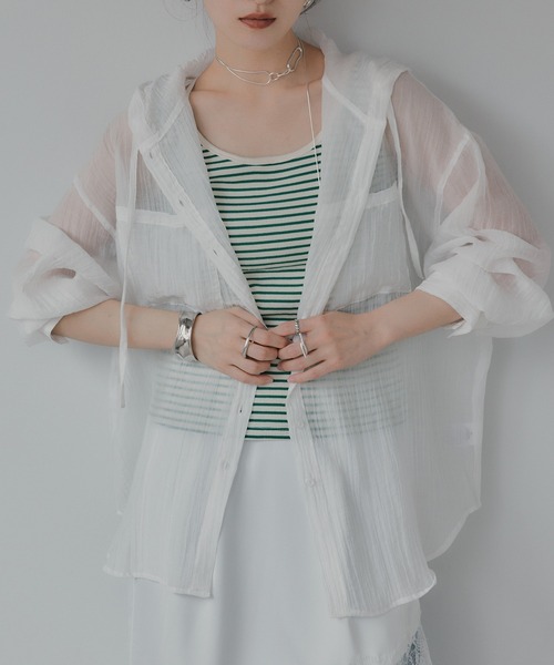 210nouve（トゥージュヌーブ）の「シアー フード オーバーサイズ シャツ（シャツ/ブラウス・レディース・ホワイト・FREE）」の7枚目の写真