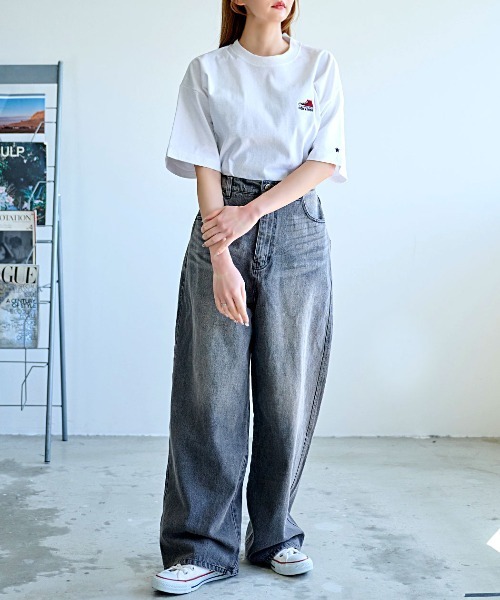 CONVERSE（コンバース）の「『CONVERSE/コンバース』フライスシューズEMB TEE（Tシャツ/カットソー・メンズ・ブラック系/ホワイト・M/L/LL）」の15枚目の写真