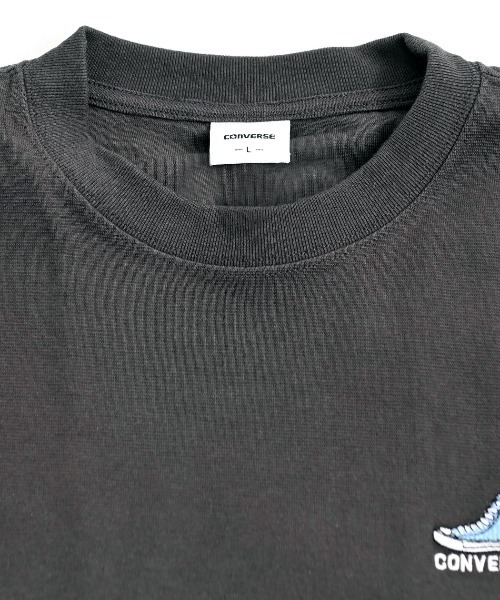 CONVERSE（コンバース）の「『CONVERSE/コンバース』フライスシューズEMB TEE（Tシャツ/カットソー・メンズ・ブラック系/ホワイト・M/L/LL）」の8枚目の写真