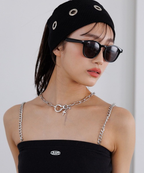 repipi armario(レピピ アルマリオ)の「【3WAY】チェーンショルダーチューブトップ(チューブトップ・キッズ・ブラック/オフホワイト・SMALL/MEDIUM/LARGE)」の8枚目の写真