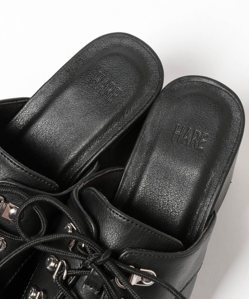 HARE(ハレ)の「ハイソールレースアップミュール(HARE)(サンダル・メンズ・ブラック/ブラック系その他・MEDIUM/LARGE)」の3枚目の写真