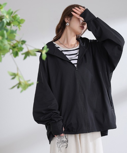 HUG.U(ハグユー)の「「完全防備」 フェイスガード×つば付き UVカットパーカー(パーカー・レディース・ブラック/グレー/ホワイト/ネイビー/ライトパープル/ミント・FREE)」の16枚目の写真