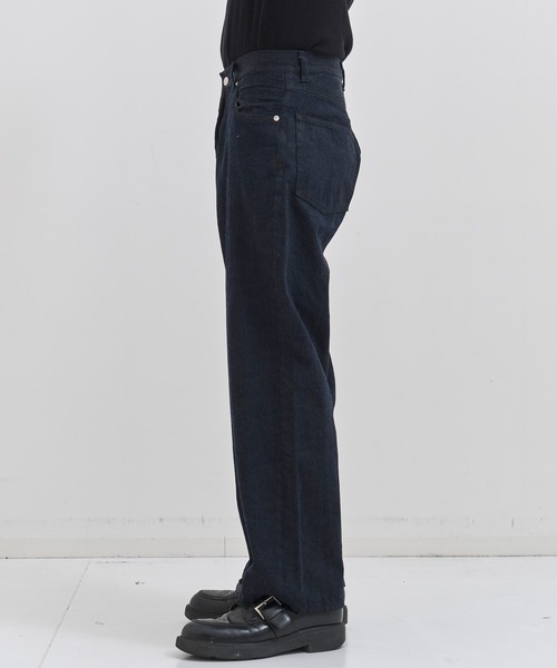 URU(ウル)の「WIDE PANTS(チノパンツ・メンズ・ブラック/ホワイト・1/2)」の11枚目の写真