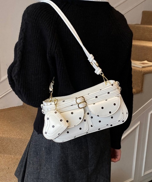 Ritzy(リッツィー)の「トッド柄ダブルベルトデザイン横長 ミニボストンバッグ(ボストンバッグ・レディース・ブラウン/ホワイト・FREE)」の13枚目の写真