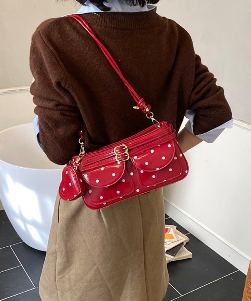 Ritzy(リッツィー)の「トッド柄ダブルベルトデザイン横長 ミニボストンバッグ(ボストンバッグ・レディース・ブラウン/ホワイト・FREE)」の12枚目の写真