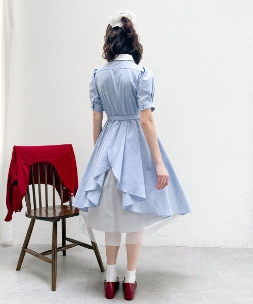 F i.n.t(フィント)の「バックラッフルストライプシャツワンピース/fint フィント(シャツワンピース・レディース・ベージュ/ライトブルー・FREE)」の1枚目の写真