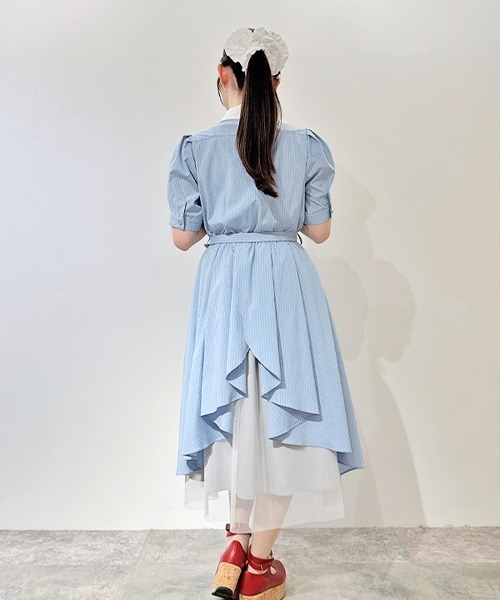 F i.n.t(フィント)の「バックラッフルストライプシャツワンピース/fint フィント(シャツワンピース・レディース・ベージュ/ライトブルー・FREE)」の4枚目の写真