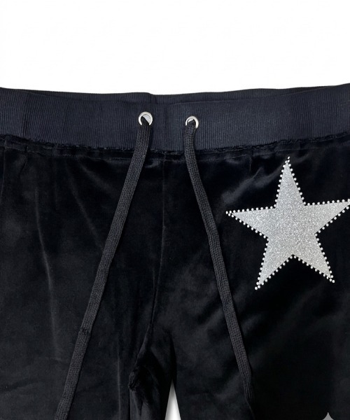 NANEA(ナネア)の「星柄プリントベロアフレアパンツ(スウェットパンツ・レディース・ブラック・LARGE/MEDIUM)」の11枚目の写真
