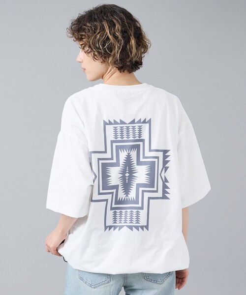 PENDLETON(ペンドルトン)の「【PENDLETON/ペンドルトン】カルキュロ バックプリント 半袖Tシャツ / ユニセックス(Tシャツ/カットソー・メンズ・オフホワイト/カーキ/サックスブルー/ブラック/スモークピンク・L/M)」の1枚目の写真