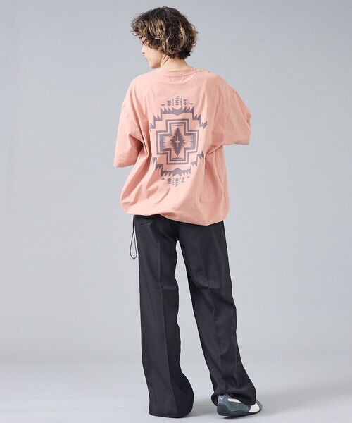 PENDLETON(ペンドルトン)の「【PENDLETON/ペンドルトン】カルキュロ バックプリント 半袖Tシャツ / ユニセックス(Tシャツ/カットソー・メンズ・オフホワイト/カーキ/サックスブルー/ブラック/スモークピンク・L/M)」の6枚目の写真