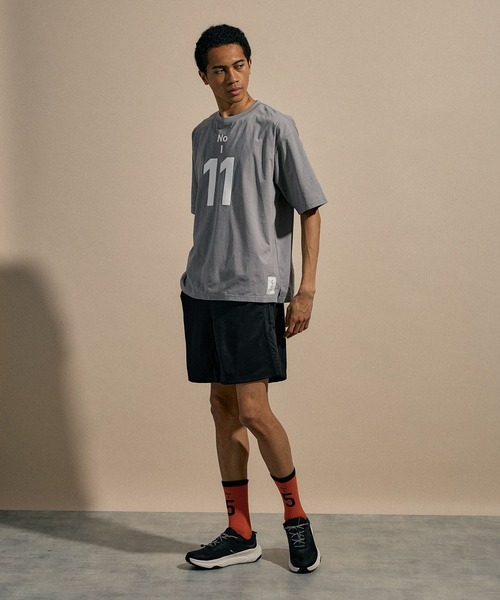 NUMERALS（ヌメラルズ）の「[NUMERALS]PANEL WIDE SHORTS（その他パンツ・メンズ・ブラック・LARGE/MEDIUM）」の4枚目の写真