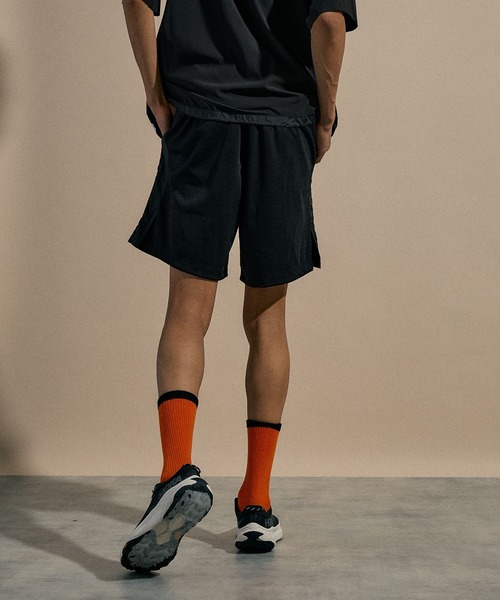 NUMERALS（ヌメラルズ）の「[NUMERALS]PANEL WIDE SHORTS（その他パンツ・メンズ・ブラック・LARGE/MEDIUM）」の9枚目の写真