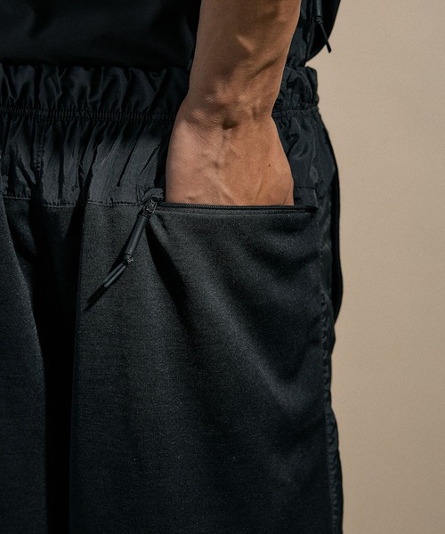 NUMERALS（ヌメラルズ）の「[NUMERALS]PANEL WIDE SHORTS（その他パンツ・メンズ・ブラック・LARGE/MEDIUM）」の18枚目の写真