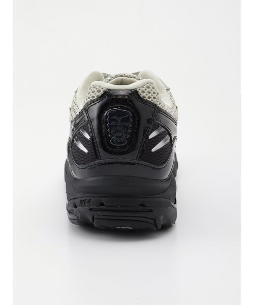 MIZUNO(ミズノ )の「【Mizuno】WAVE RIDER 10(スニーカー・レディース・シルバー・23/23.5/24.5/25/24)」の3枚目の写真