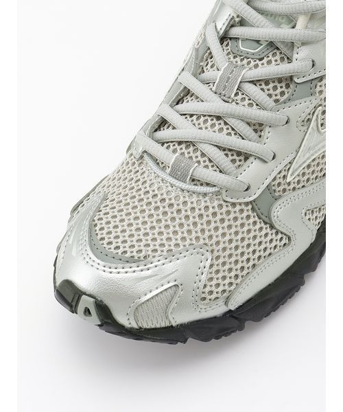 MIZUNO(ミズノ )の「【Mizuno】WAVE RIDER 10(スニーカー・レディース・シルバー・23/23.5/24.5/25/24)」の5枚目の写真