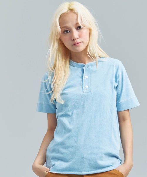 Healthknit(ヘルスニット)の「Healthknit INDIGO HENLEY NECK SHORT SLEEVE TEE(Tシャツ/カットソー・メンズ・ライトインディゴブルー/ダークインディゴブルー/インディゴブルー・M/L/XL)」の3枚目の写真