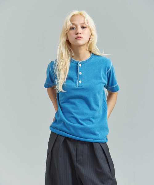 Healthknit(ヘルスニット)の「Healthknit INDIGO HENLEY NECK SHORT SLEEVE TEE(Tシャツ/カットソー・メンズ・ライトインディゴブルー/ダークインディゴブルー/インディゴブルー・M/L/XL)」の15枚目の写真