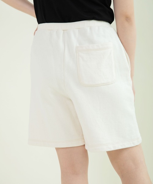 CHILD WOMAN(チャイルドウーマン)の「30/10裏毛ショートパンツ(セットアップ対応)(スウェットパンツ・レディース・アイボリー・FREE)」の12枚目の写真