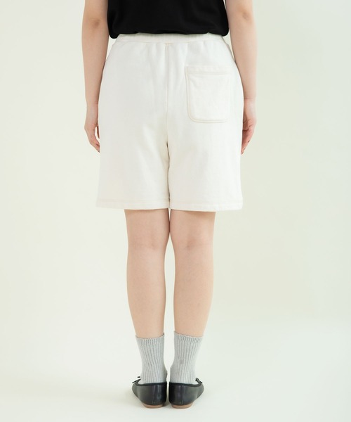 CHILD WOMAN(チャイルドウーマン)の「30/10裏毛ショートパンツ(セットアップ対応)(スウェットパンツ・レディース・アイボリー・FREE)」の19枚目の写真