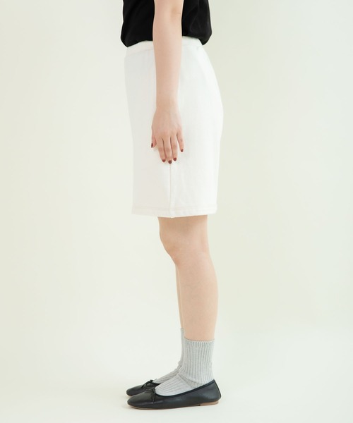 CHILD WOMAN(チャイルドウーマン)の「30/10裏毛ショートパンツ(セットアップ対応)(スウェットパンツ・レディース・アイボリー・FREE)」の18枚目の写真