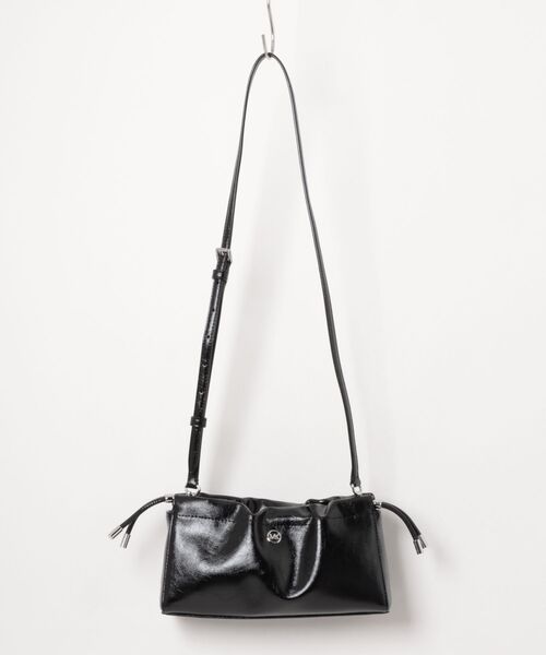 MICHAEL KORS(マイケルコース)の「SM CINCH XBODY(ショルダーバッグ・レディース・ブラック・FREE)」の1枚目の写真