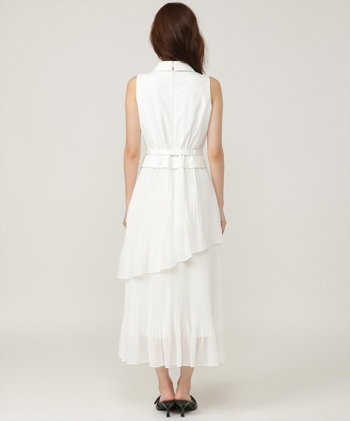 AND COUTURE（アンドクチュール）の「ベストレイヤード消しプリーツワンピース（ワンピース・レディース・ブラック/サックスブルー/オフホワイト/ピンク/ベージュ・FREE）」の8枚目の写真