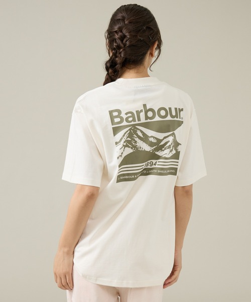 Barbour（バブアー）の「【Barbour / バブアー】 MTS1611 CAMBER T/バックプリント/ワンポイントロゴTシャツ/ユニセックス（Tシャツ/カットソー・メンズ・カーキ/ネイビー/ホワイト/グレイッシュブルー・M/L）」の2枚目の写真