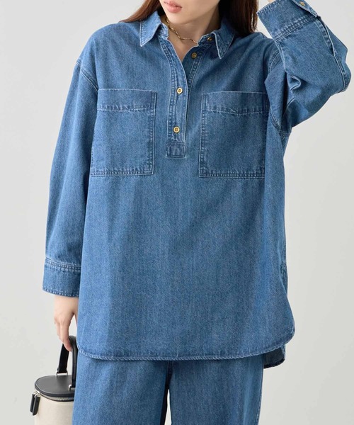 Mac-House(マックハウス)の「Idnes オーバーサイズ デニムスキッパーブラウス(シャツ/ブラウス・レディース・ブルー/ブラック/サックスブルー・FREE)」の3枚目の写真