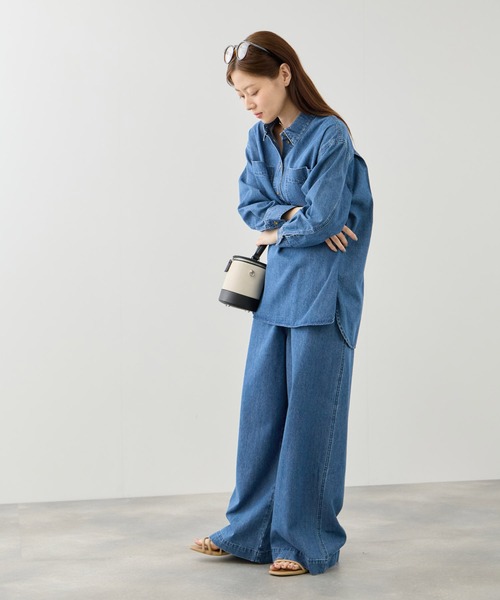 Mac-House(マックハウス)の「Idnes オーバーサイズ デニムスキッパーブラウス(シャツ/ブラウス・レディース・ブルー/ブラック/サックスブルー・FREE)」の9枚目の写真