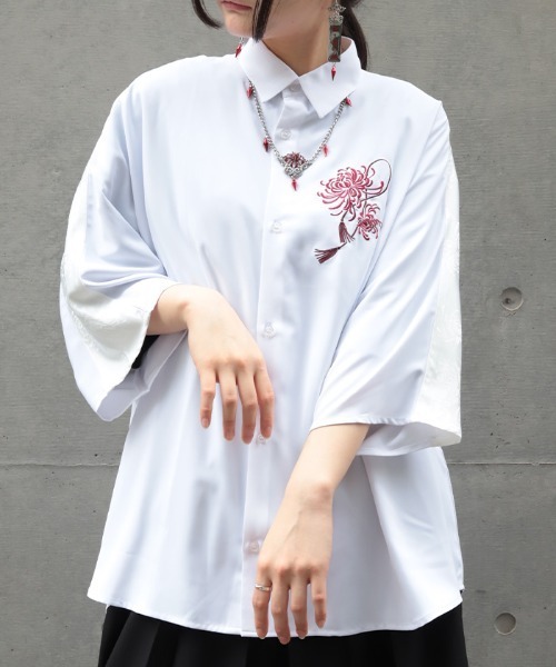 REZEN（リゼン）の「菊刺繍半袖シャツ（シャツ/ブラウス・メンズ・ブルーパープル/ライトグレー/アイボリー/ローズ・MEDIUM/LARGE）」の2枚目の写真