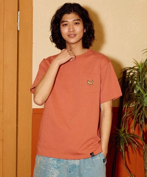 go slow caravan（ゴースローキャラバン）の「USA/C 色々刺繍 PKT TEE（Tシャツ/カットソー・メンズ・アイボリー/コーラルピンク/ラベンダー・SMALL/MEDIUM/LARGE/X-LARGE）」の11枚目の写真