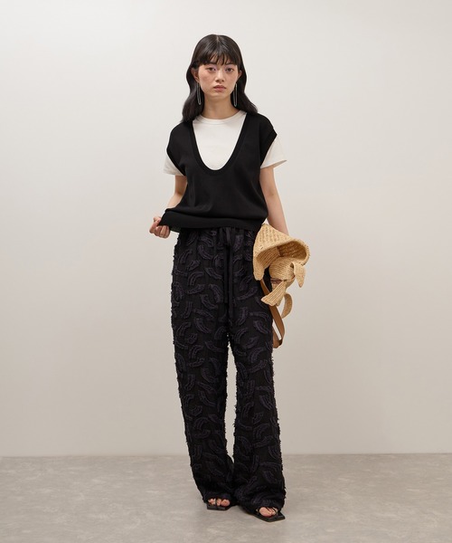 ADAM ET ROPE'(アダムエロペ)の「ジャガードイージーパンツ(その他パンツ・レディース・ベージュ系その他2/ブラック系その他・38/36)」の21枚目の写真