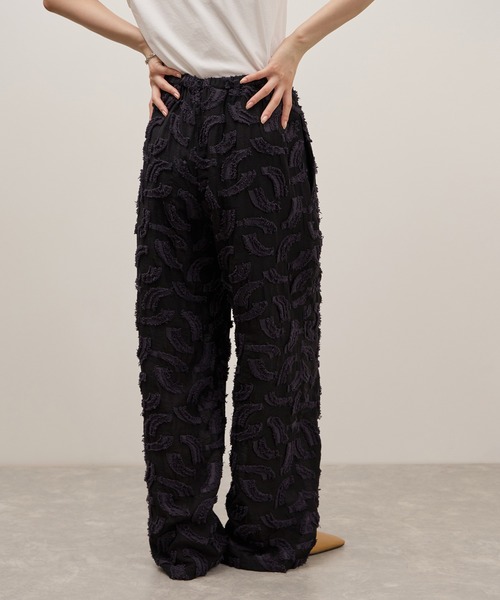 ADAM ET ROPE'(アダムエロペ)の「ジャガードイージーパンツ(その他パンツ・レディース・ベージュ系その他2/ブラック系その他・38/36)」の15枚目の写真