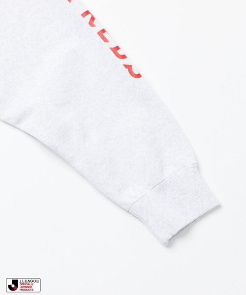 FREAK'S STORE(フリークスストア)の「J.LEAGUE × FREAK’S STORE 別注SUPPORTERS ZIP HOODIE【浦和レッズ】(パーカー・メンズ・ライトグレー/チャコールグレー・SMALL/MEDIUM)」の7枚目の写真
