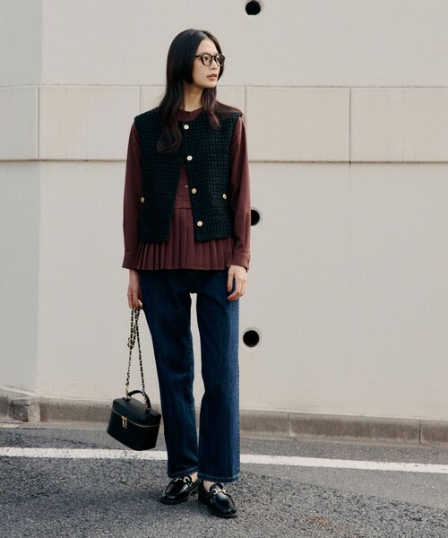 green label relaxing（グリーンレーベルリラクシング）の「［size SHORTあり］スソ プリーツ シャツ マシンウォッシャブル 吸水速乾（シャツ/ブラウス・レディース・ライトブルー/ダークブラウン/オフホワイト/ケリーグリーン・FREE/SHORT）」の12枚目の写真