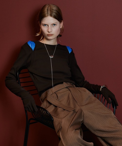 MAISON SPECIAL(メゾンスペシャル)の「Glove Rib Jersey Top/グローブリブカットソートップス(Tシャツ/カットソー・レディース・ブラウン/ブラック/パープル・FREE)」の3枚目の写真