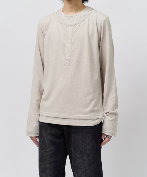 Lui's(ルイス)の「レイヤードヘンリーネックカットソー(Tシャツ/カットソー・メンズ・ライトグレー/チャコールグレー/ブラック・M/S)」の11枚目の写真