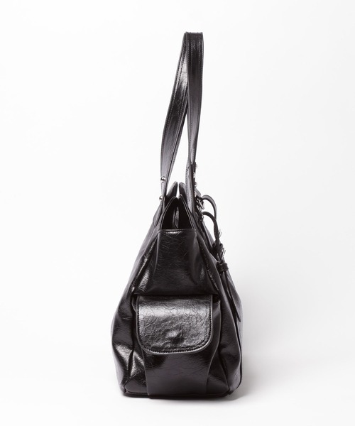 PAGEBOY(ページボーイ)の「ベルトデザインバッグ【500mlペットボトル/A4ファイル/PC収納可能/2WAY】(トートバッグ・レディース・ブラック・FREE)」の9枚目の写真
