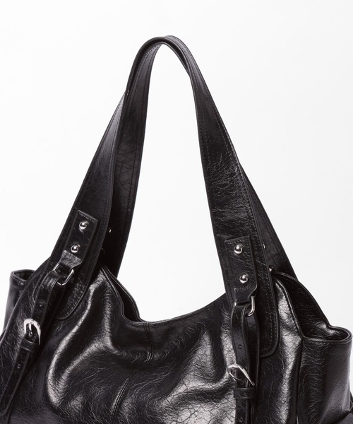 PAGEBOY(ページボーイ)の「ベルトデザインバッグ【500mlペットボトル/A4ファイル/PC収納可能/2WAY】(トートバッグ・レディース・ブラック・FREE)」の11枚目の写真
