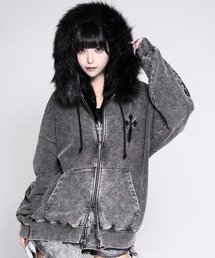 REFLEM（レフレム）の「『REFLEM/レフレム』ファー付きクロス刺繍ZIPフーディー/ジップパーカー（パーカー）」