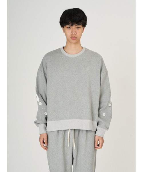 DISCOVERED（ディスカバード）の「STUD'S PULLOVER（スウェット・メンズ・グレー・SMALL/LARGE）」の2枚目の写真